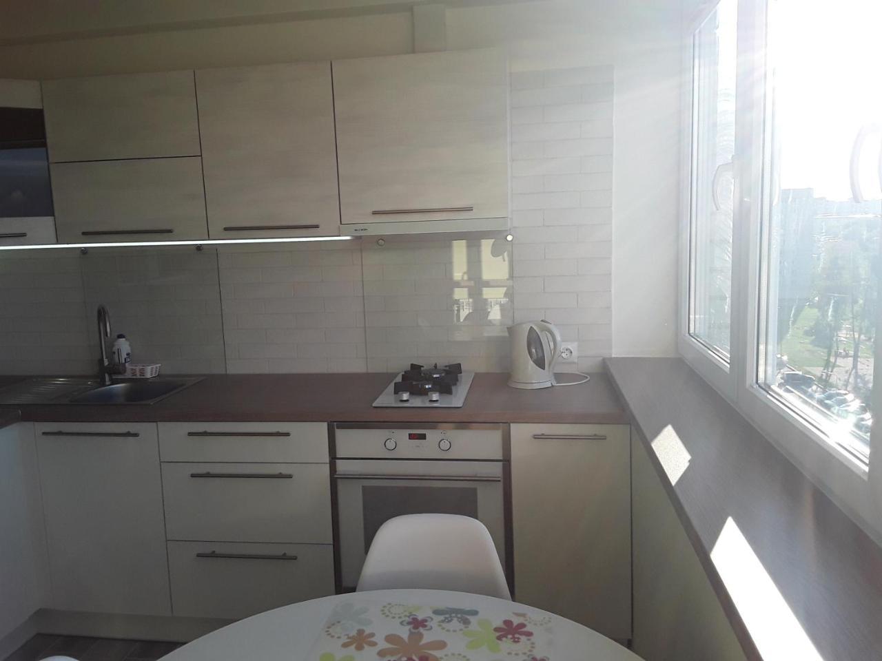 Lbe Apartments Нарва Экстерьер фото